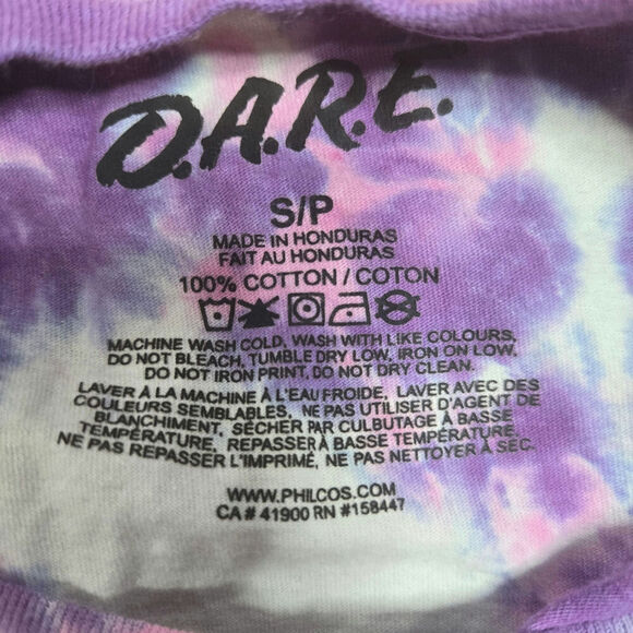 D.A.R.E. To Keep Kids Off Drugs Purple Tie-Dye T-Shirt Unisex Size Small Hipster - Picture 3 of 6
